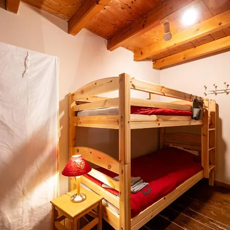Apartment Les De La Revue *